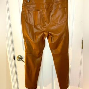 🤎🤎 NWOT J Jill Vegan Leather pants